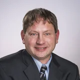 E. Kowalczyk