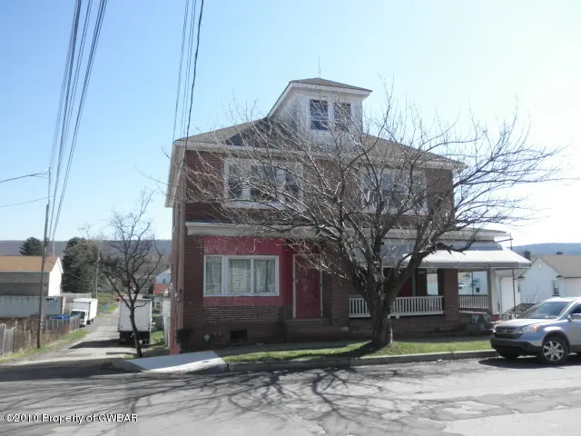 71 W SOUTH Street, Nanticoke in Nanticoke