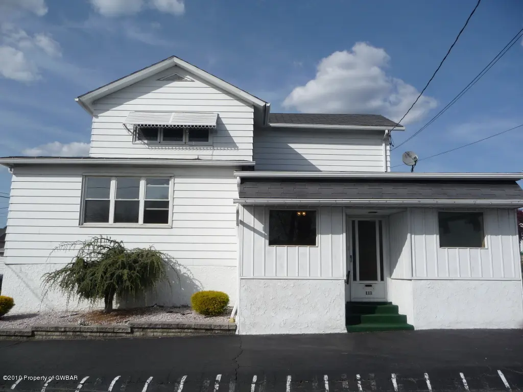111 N Lackawanna Avenue, Dupont in Dupont