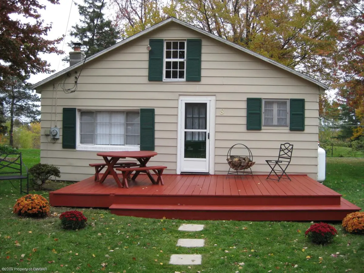 8 SUNNYSIDE Drive, Sweet Valley in Sweet Valley