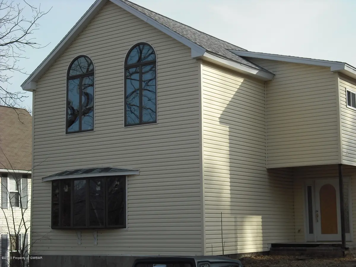 433 N MAIN Street, Plains in Plains