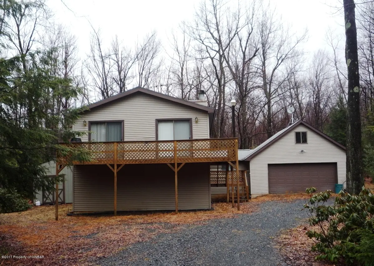 27 Tapuco Drive, Albrightsville in Albrightsville