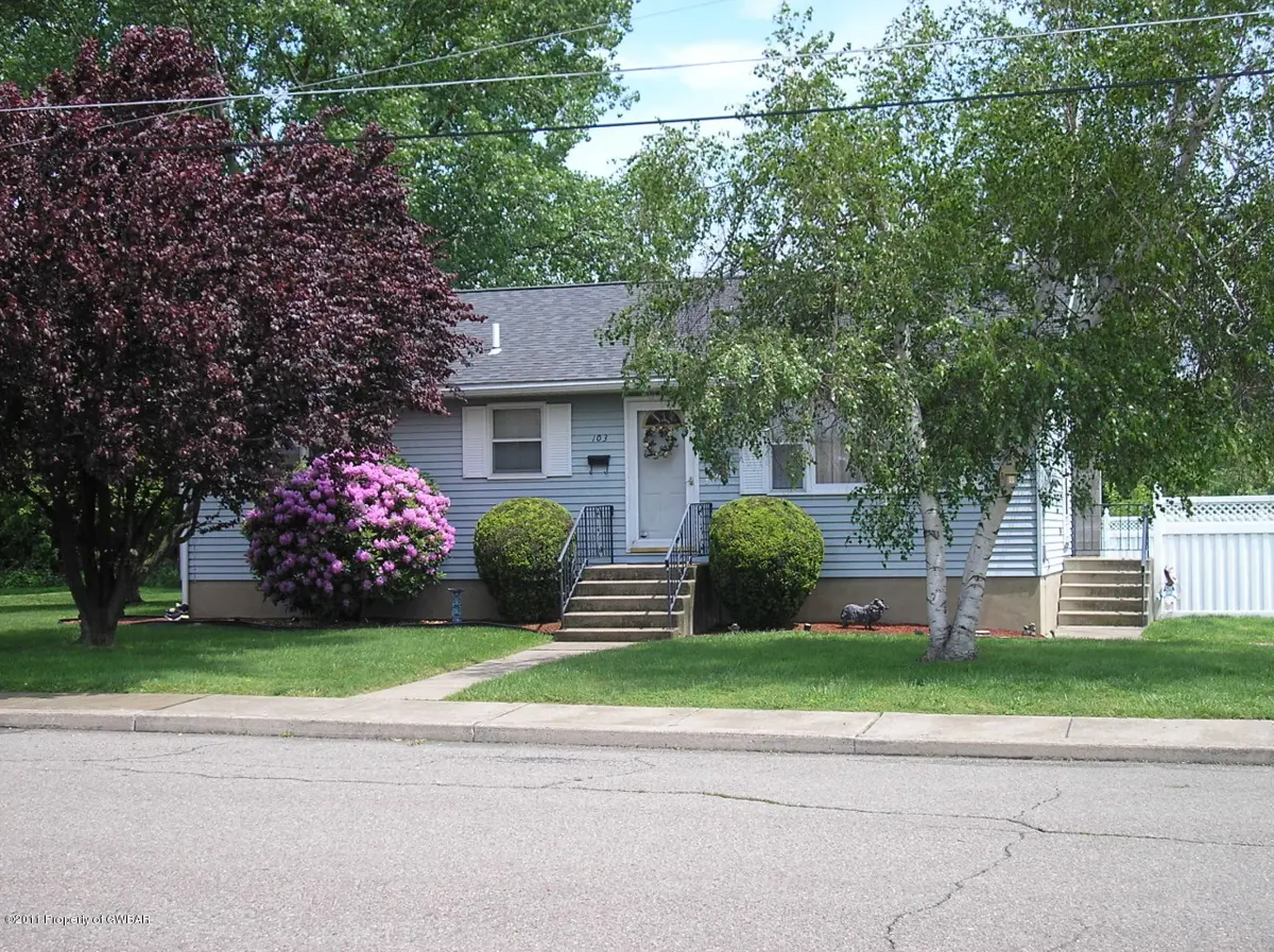 103 CLAYMONT Avenue, Hanover Township in Hanover Township