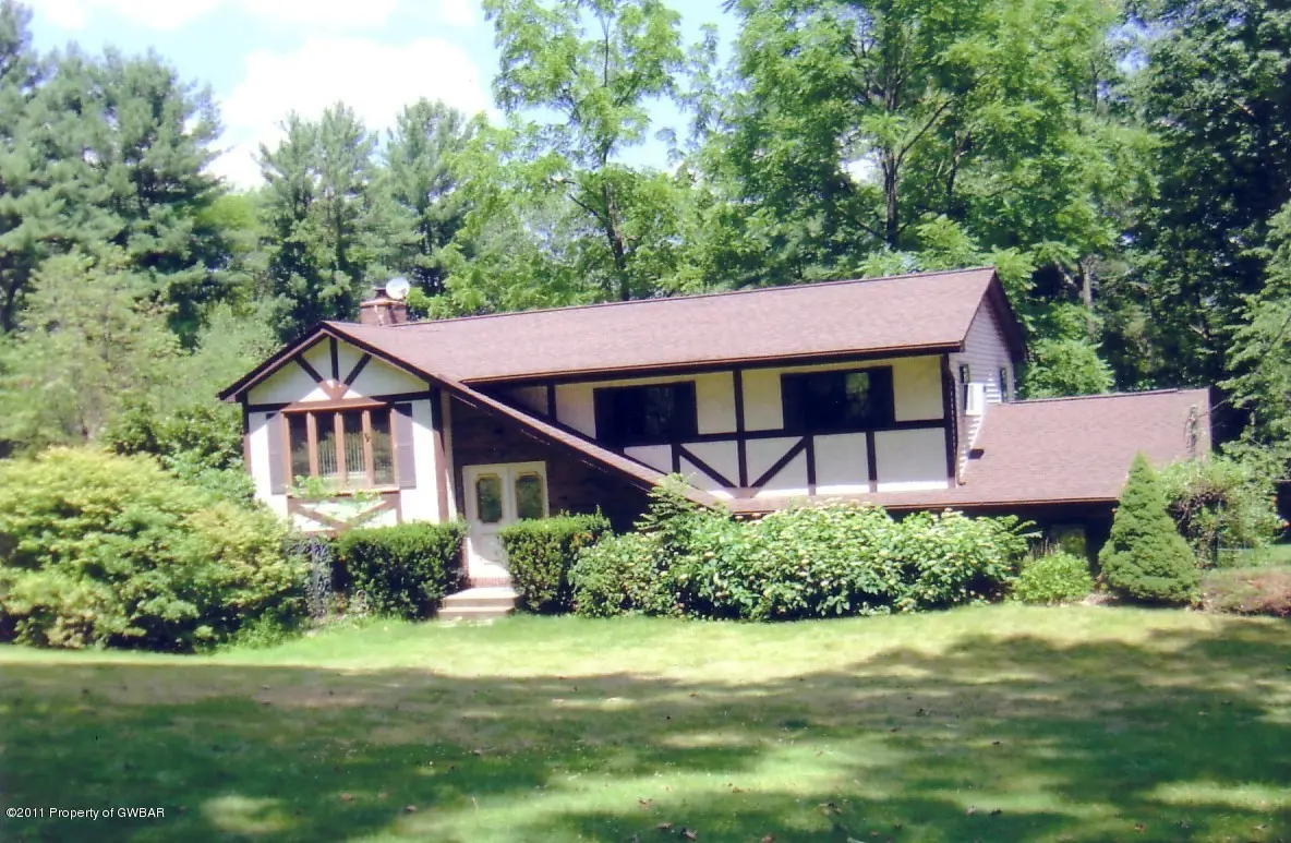 17 Main Road, Shickshinny in Shickshinny