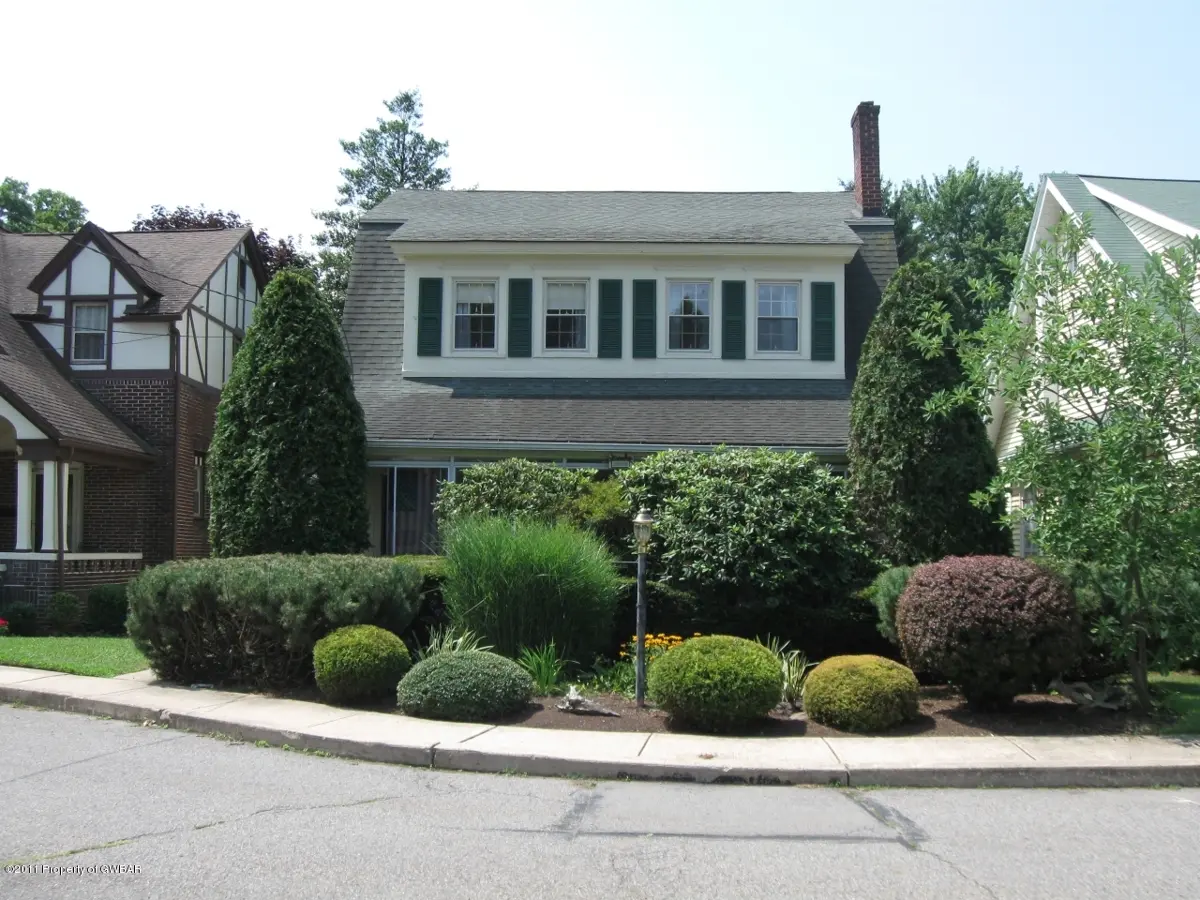 4 Sunset Ct., Forty Fort in Forty Fort