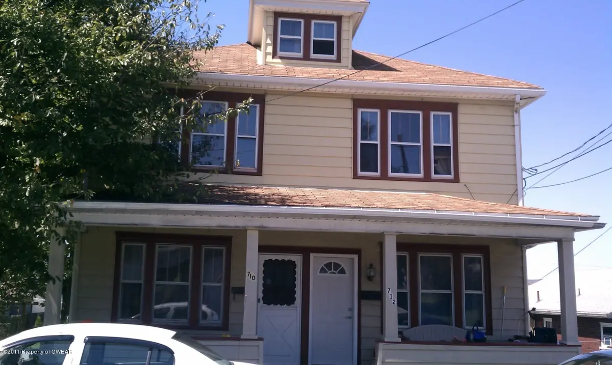 710 Emerald Court, Hazleton in Hazleton