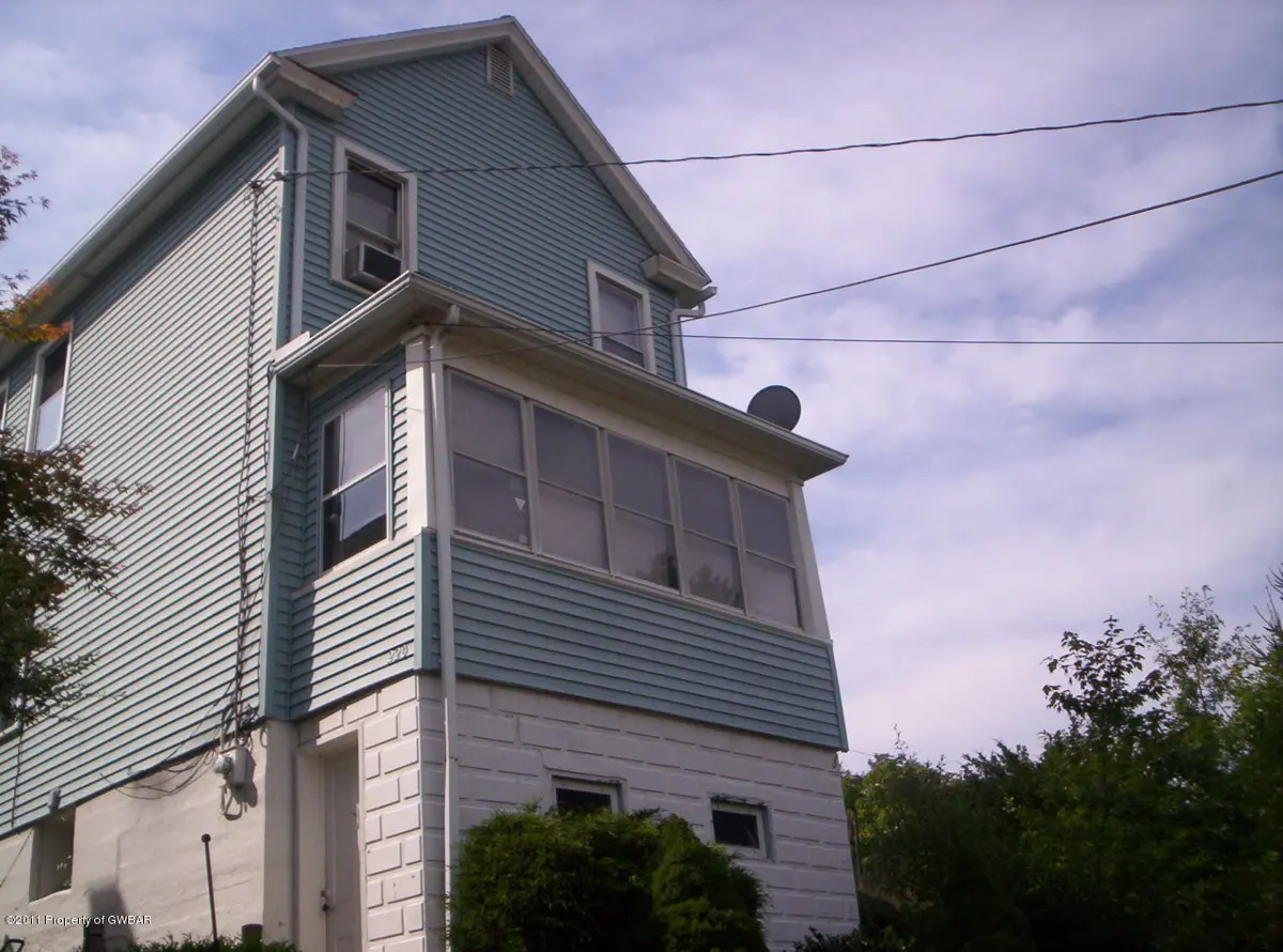 220 Harrison Street, Hanover Township in Hanover Township