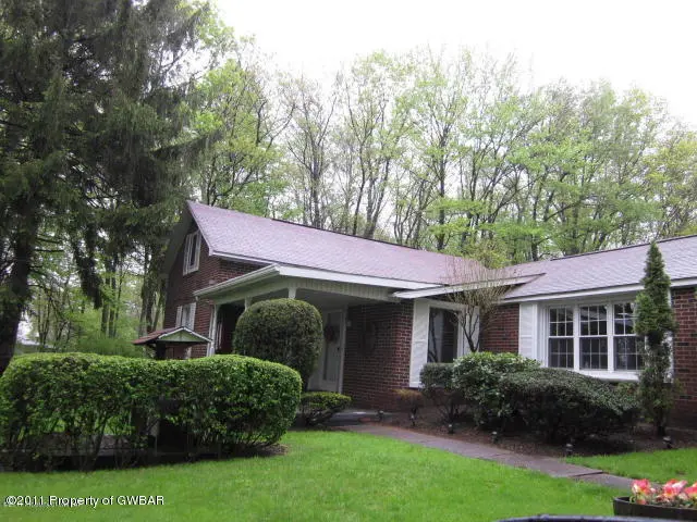 286 S Mountain Blvd, Mountain Top in Mountain Top
