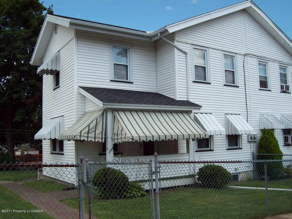 235 Pfouts Street, Hanover Township in Hanover Township