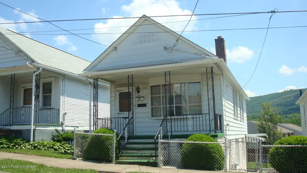 244 S SHERIDAN, Wilkes-Barre in Wilkes-Barre