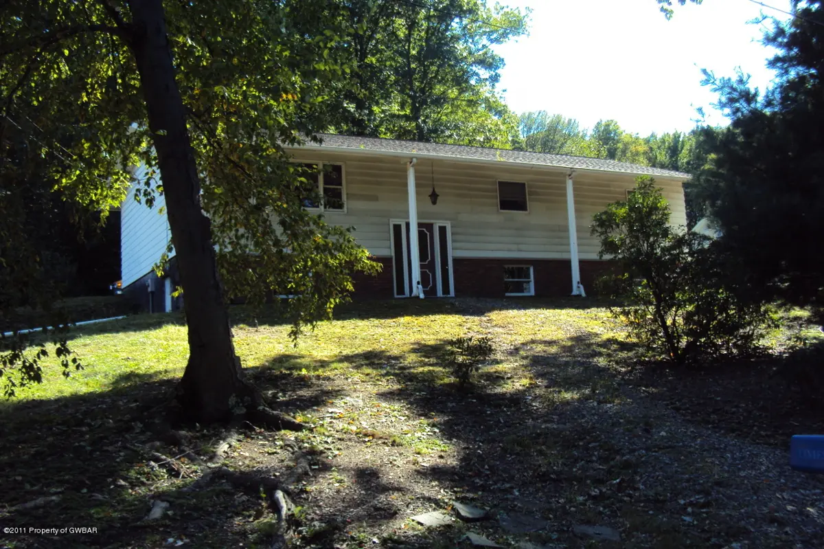 260 BROADHEAD Avenue, Sugar Notch in Sugar Notch