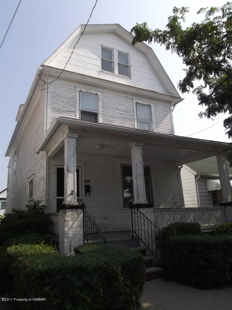 382 Parrish Street, Wilkes-Barre in Wilkes-Barre