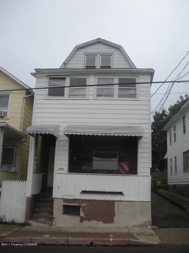 112 HICKORY Street, Wilkes-Barre in Wilkes-Barre