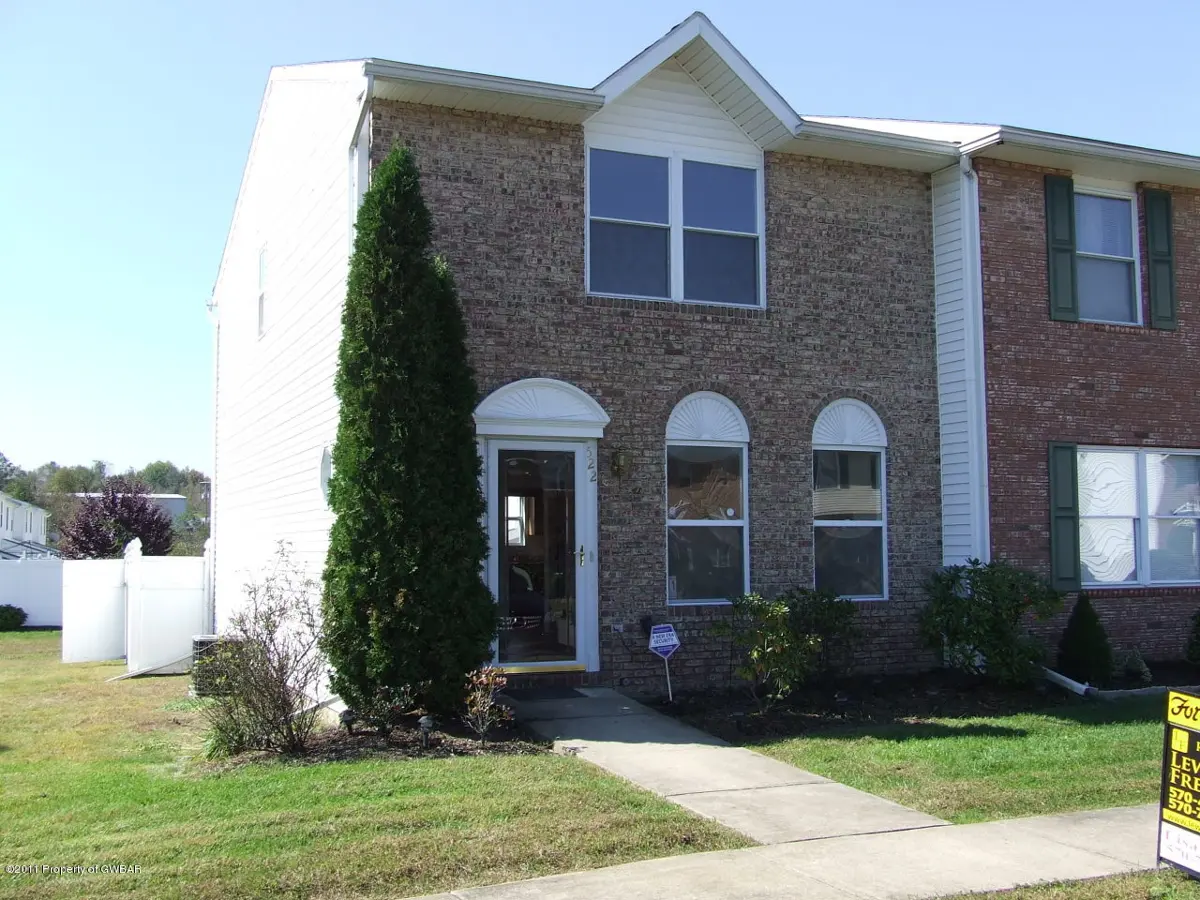 522 Clover Court, Exeter in Exeter