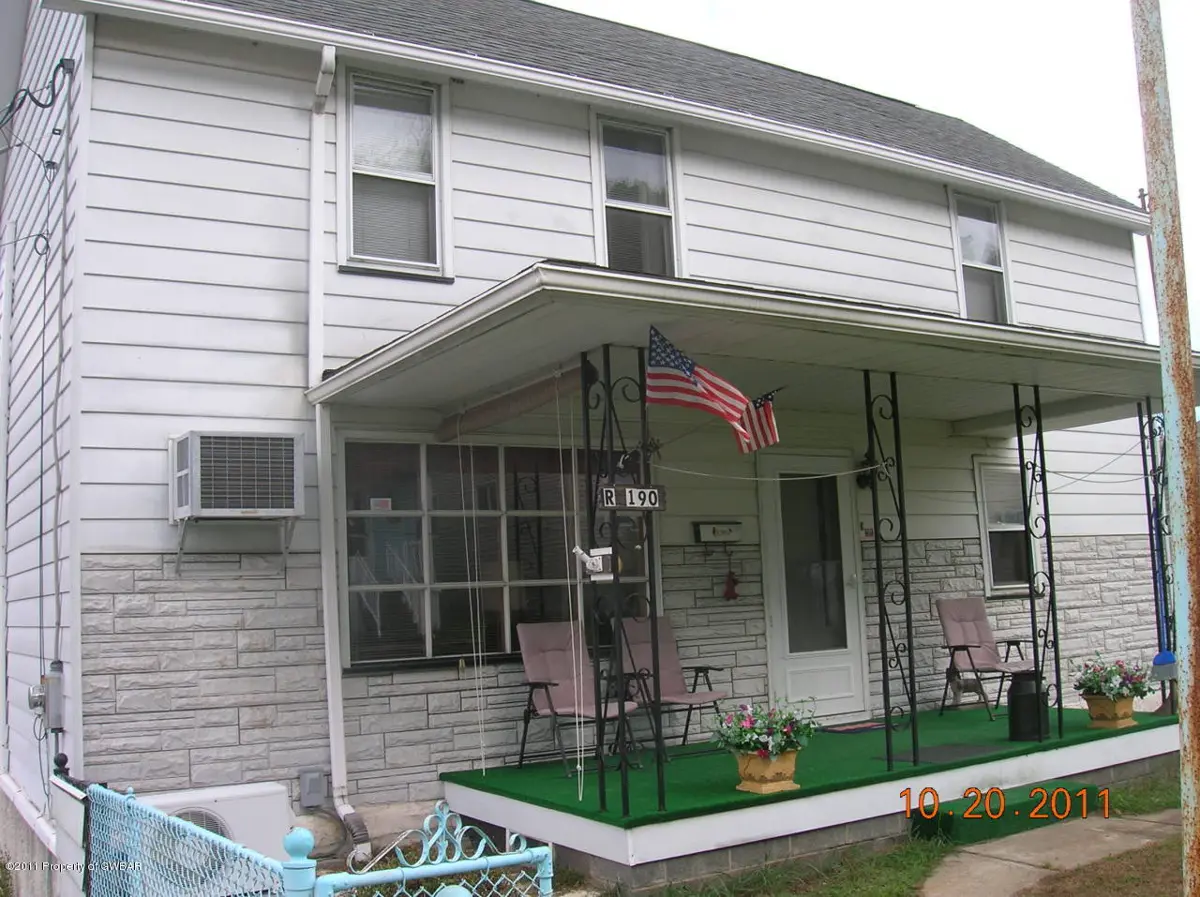 190 E MAIN, Glen Lyon in Glen Lyon