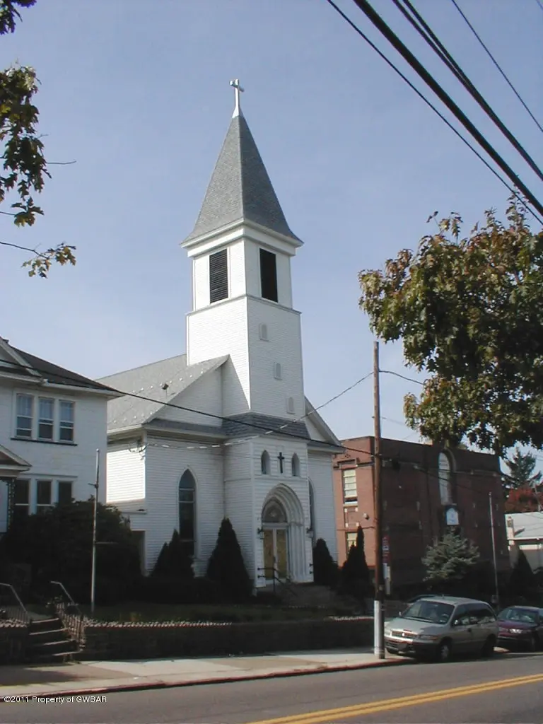 221-225 BLACKMAN Street, Wilkes-Barre in Wilkes-Barre