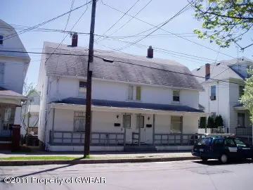 132-134 MAIN Street, Kingston in Kingston