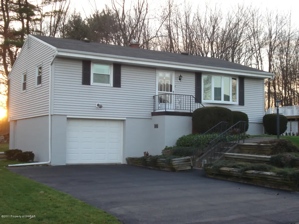 122 BUTTERNUT Road, Shavertown in Shavertown