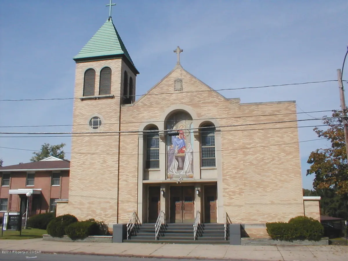 353-363 PARK Avenue, Wilkes-Barre in Wilkes-Barre