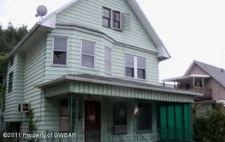 908 MYRTLE Street, Scranton in Scranton