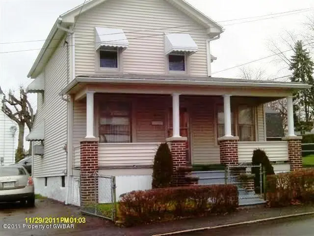 27 Spring Street, Hanover Township in Hanover Township