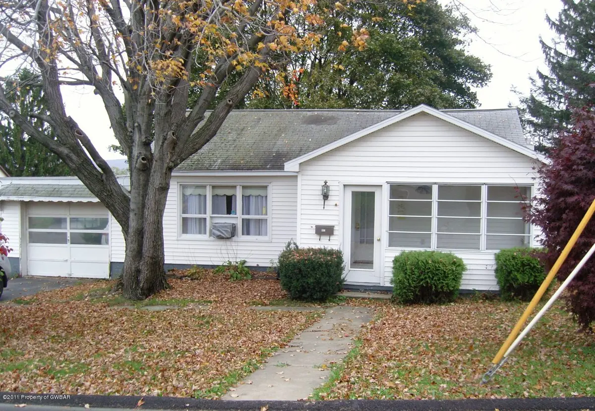 607 Third Street, Avoca in Avoca