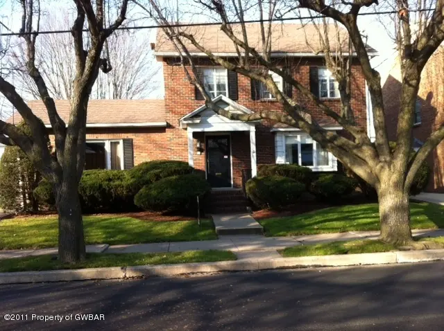 85 N DAWES Avenue, Kingston in Kingston