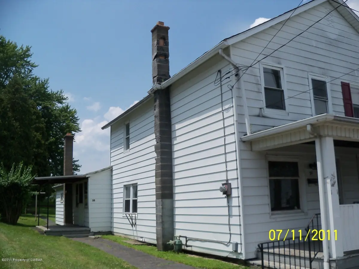 30 SLOPE Street, Nanticoke in Nanticoke