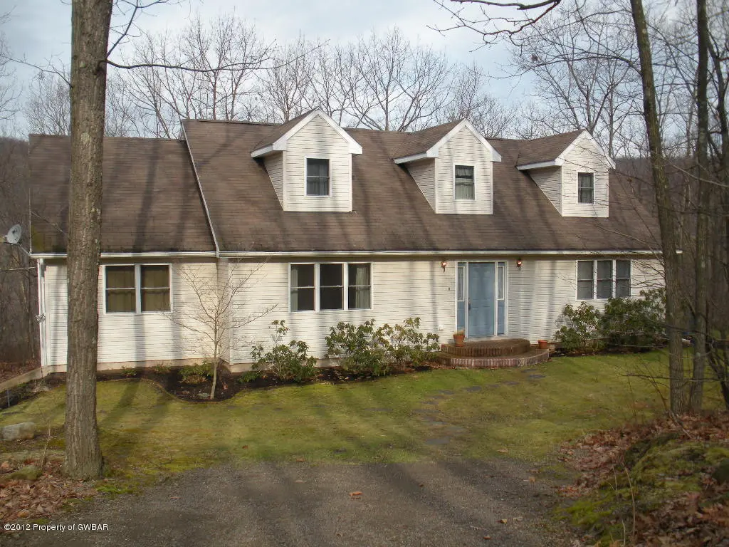 121 Nuangola Avenue, Mountain Top in Mountain Top