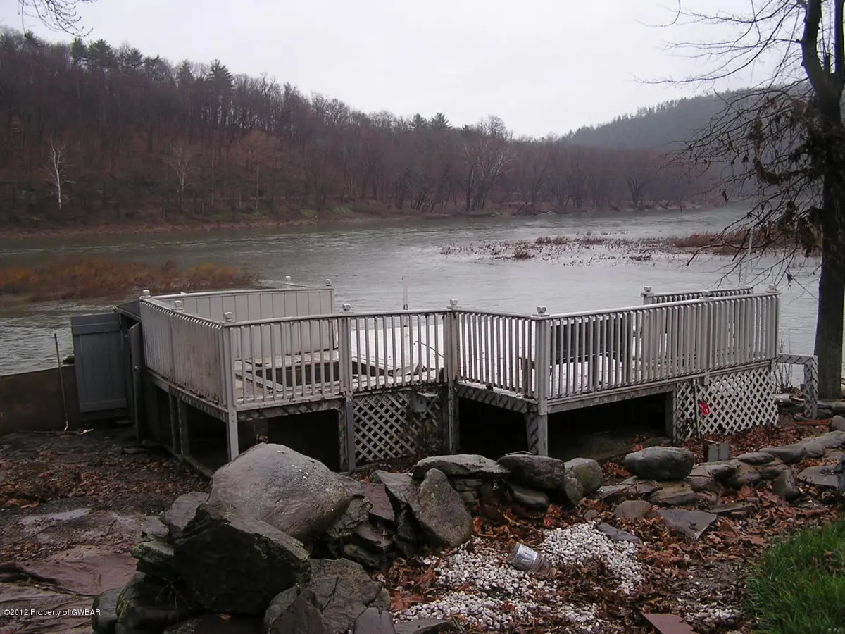 253 River Bend Lane, Tunkhannock in Tunkhannock