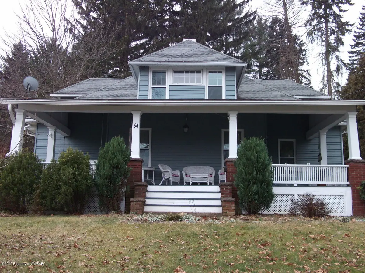 54 N PIONEER Avenue, Shavertown in Shavertown