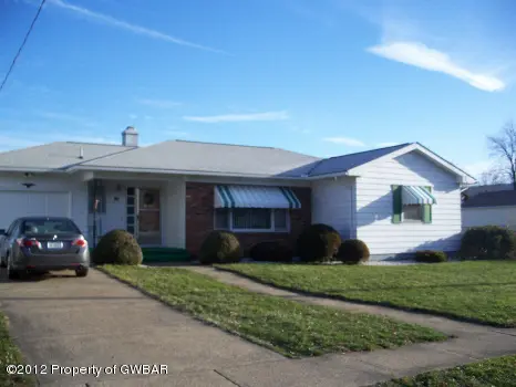 104 E Liberty Street, Hanover Township in Hanover Township