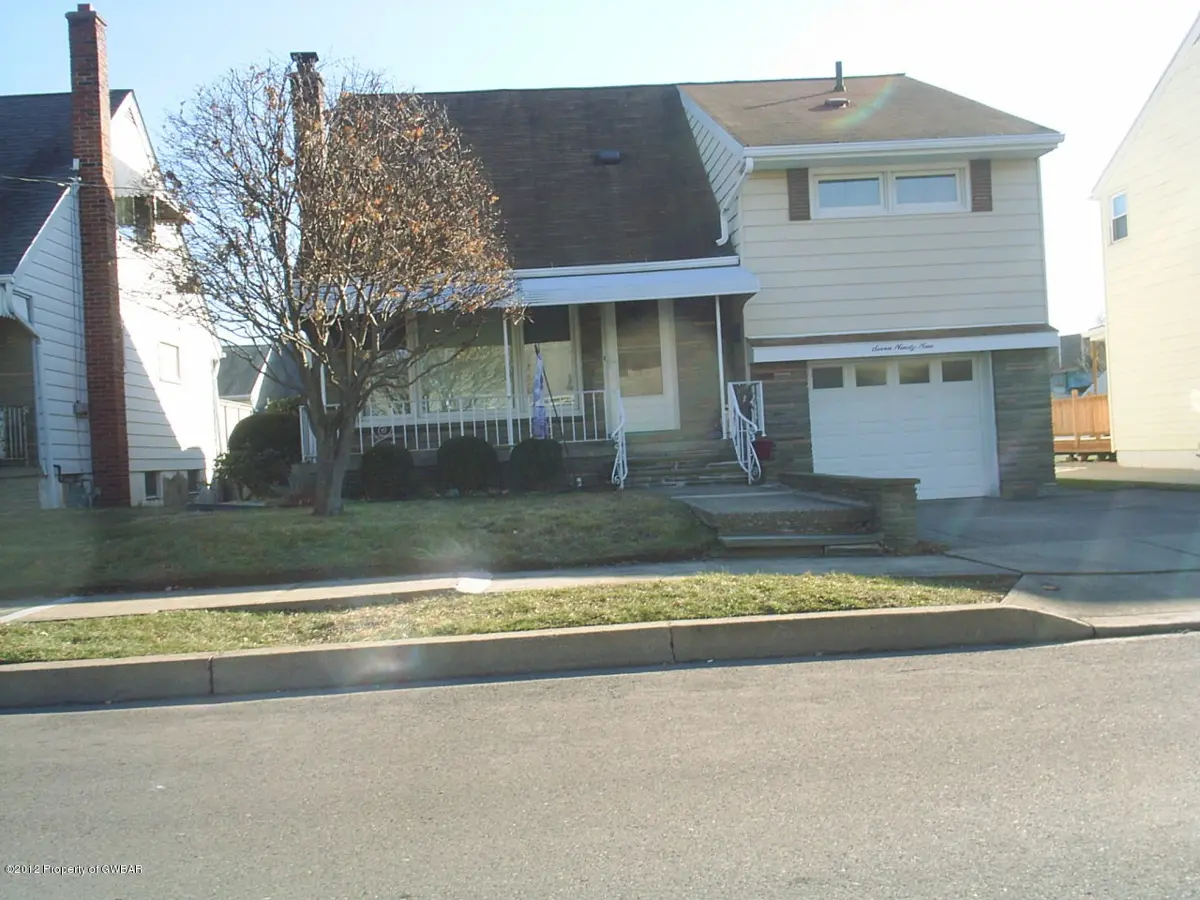 799 Floralon Drive, Kingston in Kingston