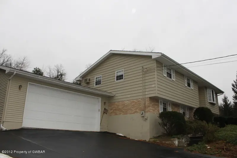 831 N Main Street, Jenkins Township in Jenkins Township
