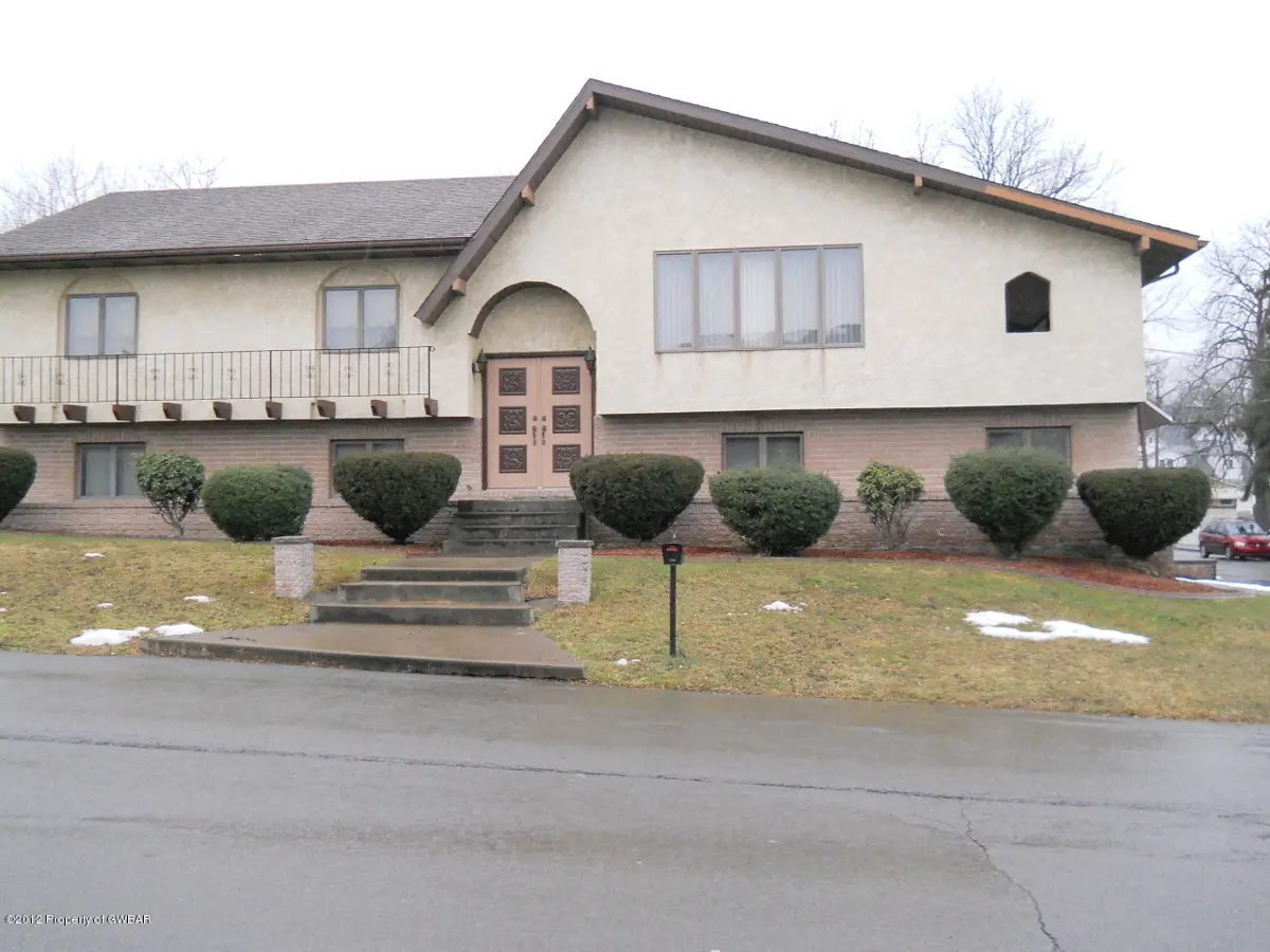 2 W SUNRISE Drive, Jenkins Township in Jenkins Township