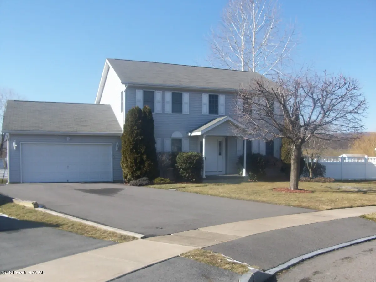 17 Donald Court, Wilkes-Barre in Wilkes-Barre
