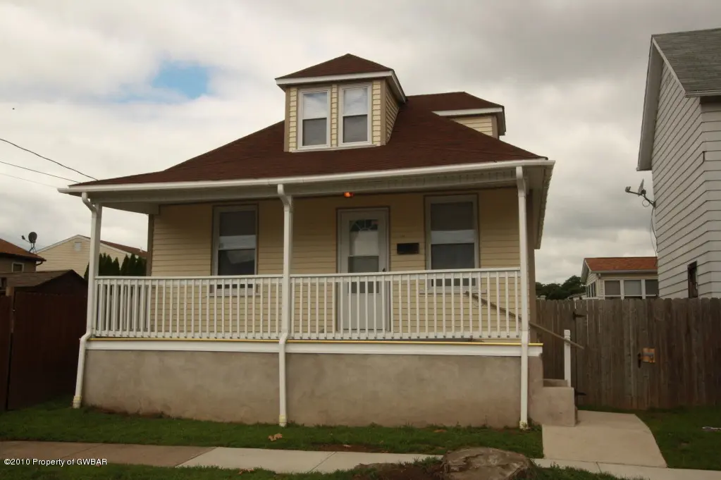 175 Plymouth Avenue, Wilkes-Barre in Wilkes-Barre