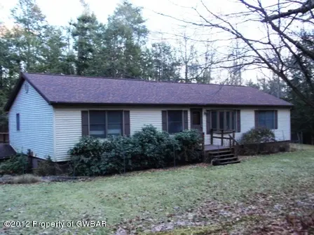 68 DEER RUN Road, Lakeville in Lakeville