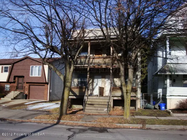 104 OXFORD Street, Hanover Township in Hanover Township