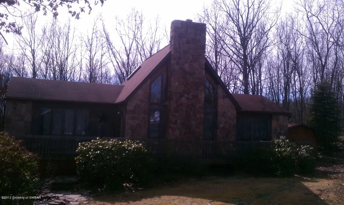 615 PIN OAK Drive, Mountain Top in Mountain Top