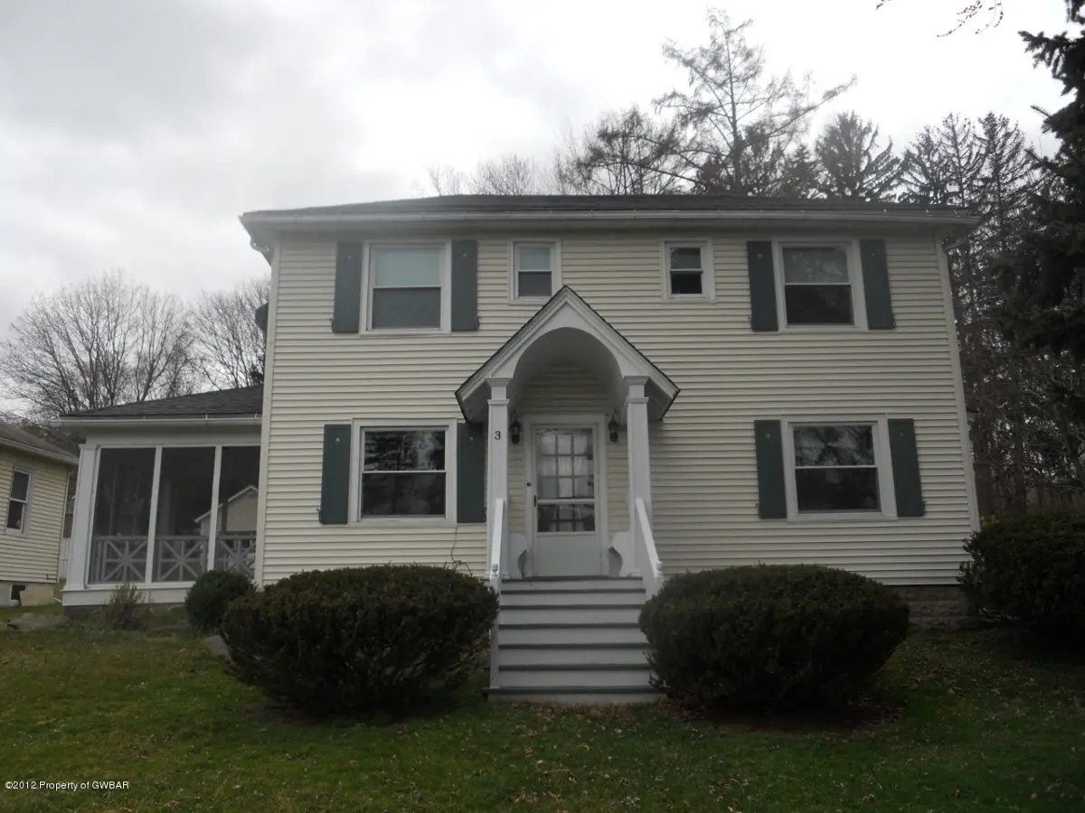 3 S PIONEER Avenue, Shavertown in Shavertown