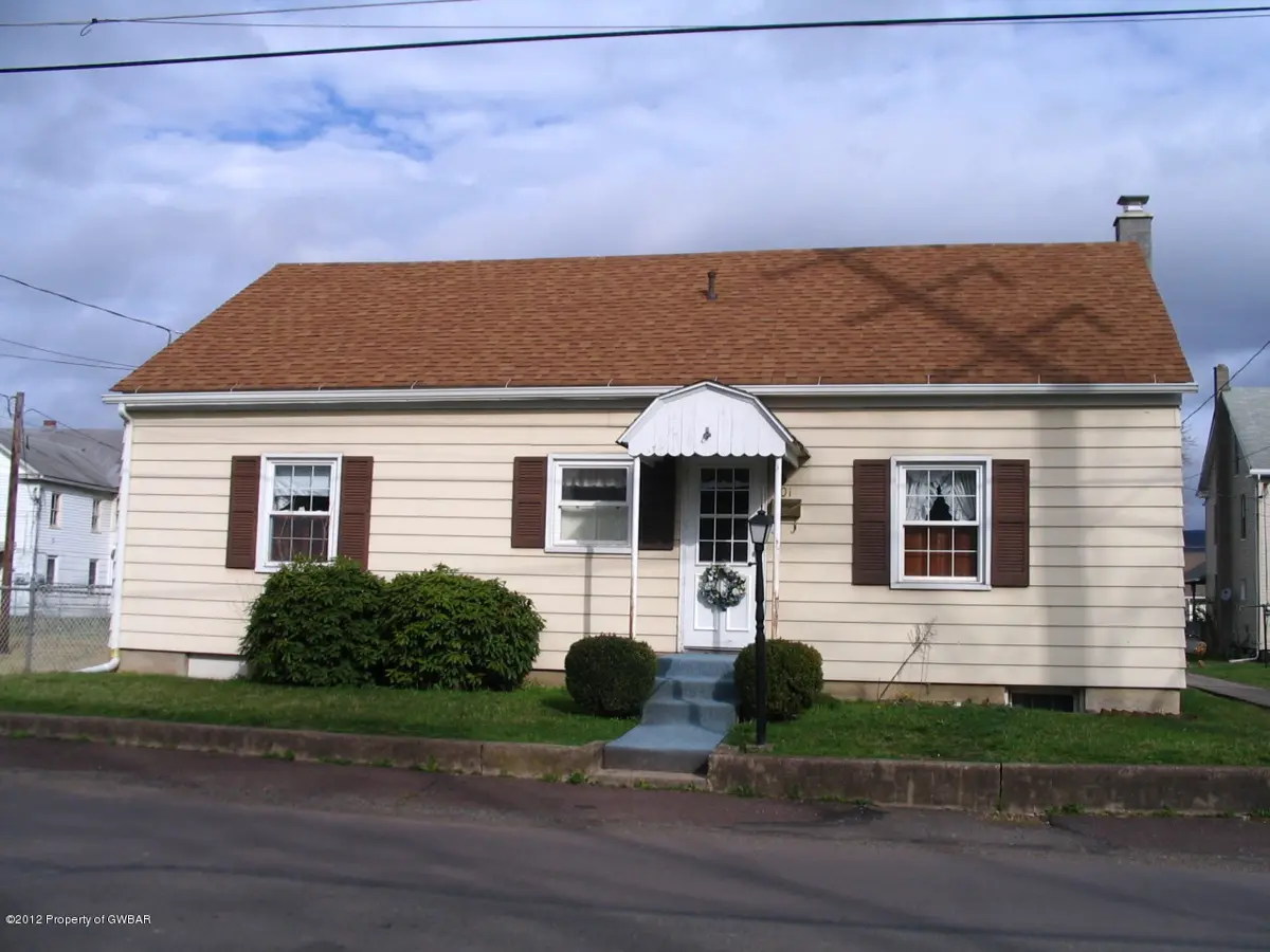 501 E 4 1/2 Street, Berwick in Berwick