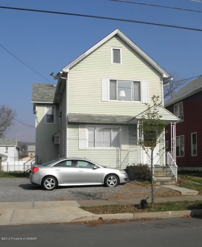388 SCHUYLER Avenue, Kingston in Kingston