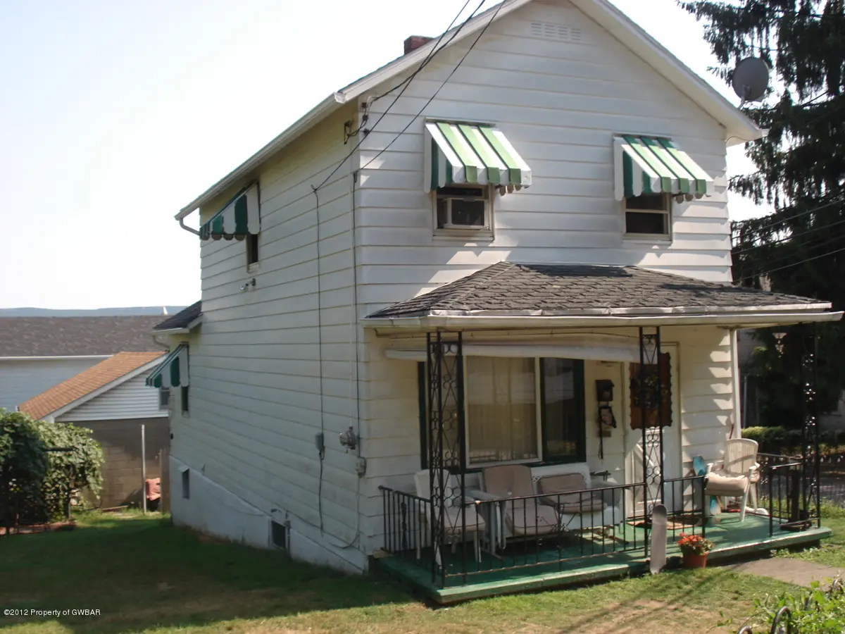 574 LEE Street, Plymouth in Plymouth