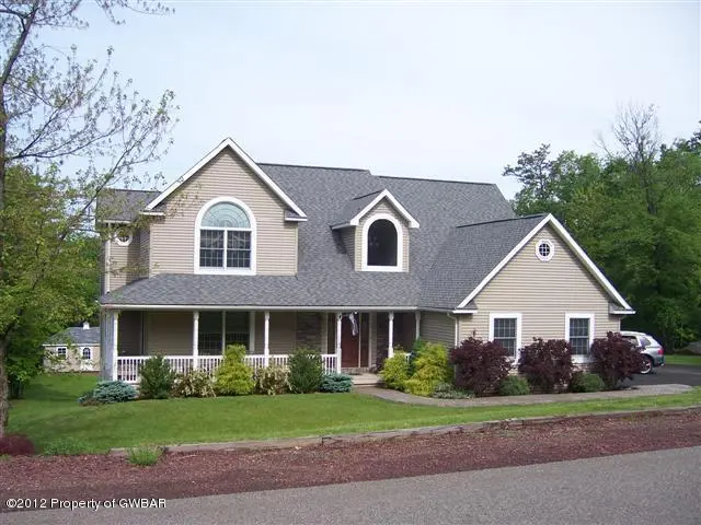 26 Cobblestone Lane, Mountain Top in Mountain Top