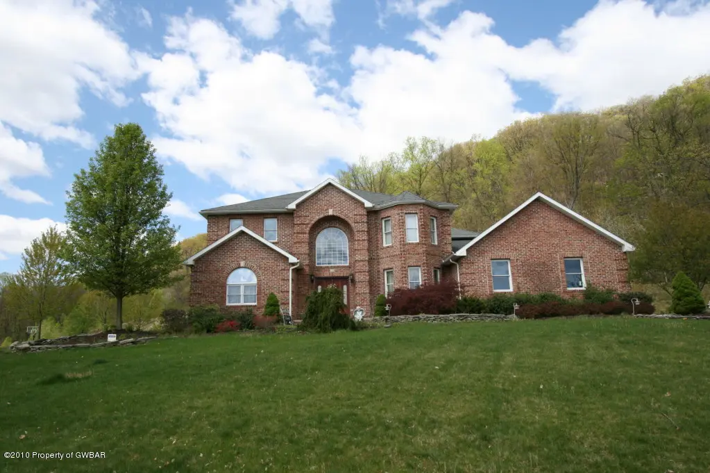 19 Fairway Drive, Exeter in Exeter