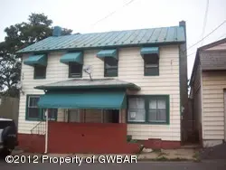 523-525 East Cranberry Avenue, Hazleton in Hazleton