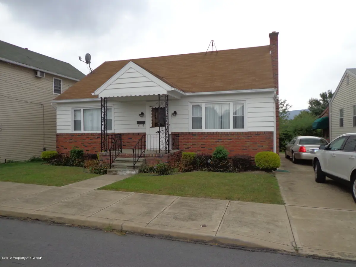 121 Johnson Street, Pittston in Pittston