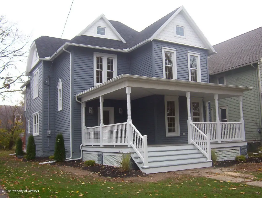 231 DELAWARE Avenue, West Pittston in West Pittston