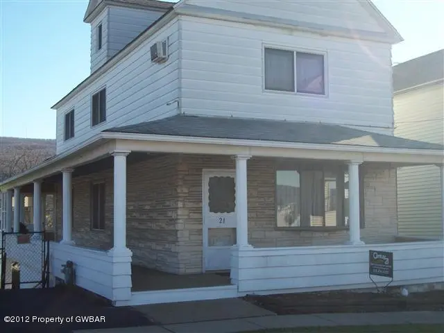 21 Caffrey Street, Wilkes-Barre in Wilkes-Barre